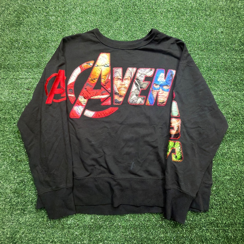 Disney Marvel Avengers Sweatshirt Mens Large Black Graphic Applique Pullover‎